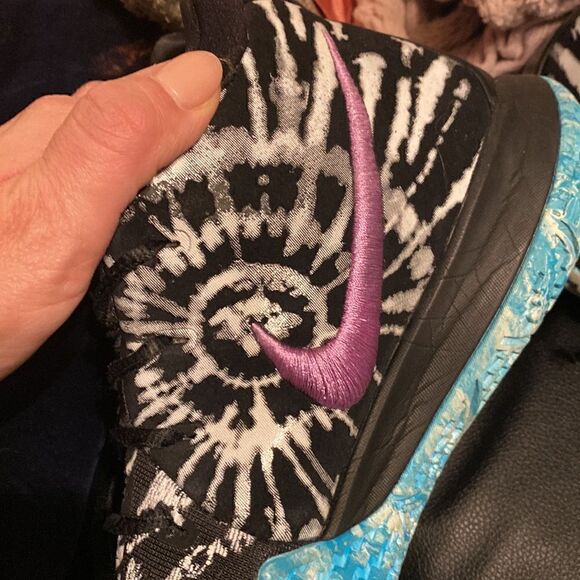 Nike Mens KYRIE 4 'ALL STAR' Athletic Shoe Sneakers - Picture 9 of 11